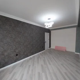 In Khirdalan 70.0 m² apartment is for sale - Image 2