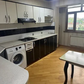 In Baku 65.0 m² apartment is for rent - Image 3