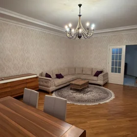 In Baku 120.0 m² apartment is for rent - Image 2