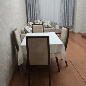 In Khirdalan 72.0 m² apartment is for rent - Image 2