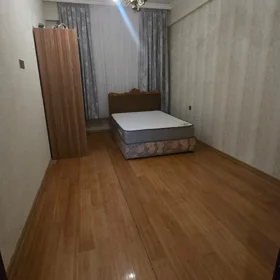 In Khirdalan 72.0 m² apartment is for rent - Image 4