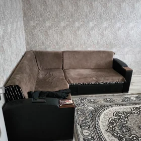 In Baku 75.0 m² house with 3.0 rooms is for rent - Image 2