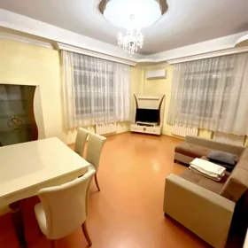 In Baku 100.0 m² apartment is for rent - Image 2