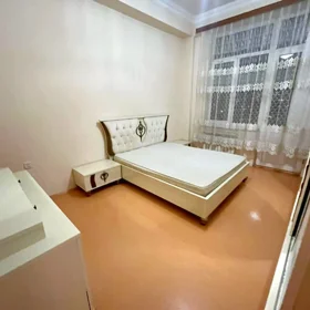 In Baku 100.0 m² apartment is for rent - Image 3