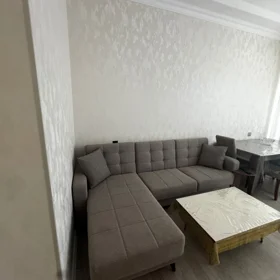 In Baku 80.0 m² apartment is for rent - Image 3