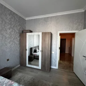 In Baku 80.0 m² apartment is for rent - Image 5
