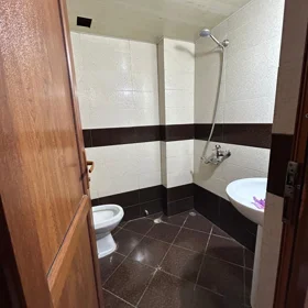 In Baku 66.0 m² apartment is for sale - Image 5