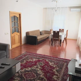 In Baku 120.0 m² house with 3.0 rooms is for sale