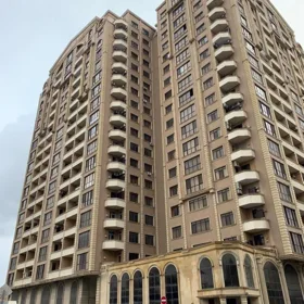 In Baku 102.0 m² apartment is for rent - Image 5