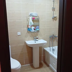 In Baku 85.0 m² apartment is for sale - Image 4