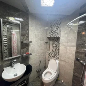 In Baku 65.0 m² apartment is for sale - Image 5