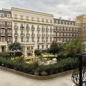 In Baku 136.0 m² apartment is for sale - Image 4