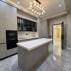 In Baku 130.0 m² apartment is for sale - Image 5