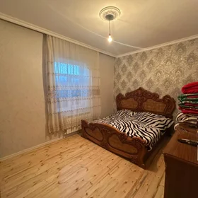 In Baku 100.0 m² house with 3.0 rooms is for sale - Image 4