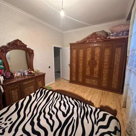 In Baku 100.0 m² house with 3.0 rooms is for sale - Image 5