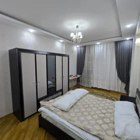 In Baku 94.0 m² apartment is for rent - Image 5