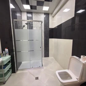 In Baku 70.0 m² apartment is for rent - Image 5