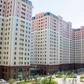 In Baku 90.0 m² apartment is for rent - Image 2