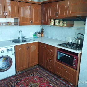 In Baku 65.0 m² apartment is for sale - Image 5
