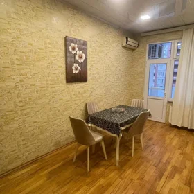 In Baku 130.0 m² apartment is for rent - Image 4