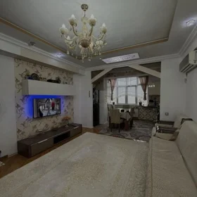 In Baku 62.0 m² apartment is for sale - Image 2