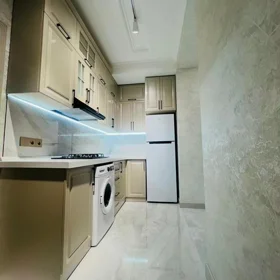 In Baku 76.0 m² apartment is for sale - Image 3