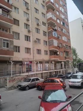 In Baku 50.0 m² apartment is for sale - Image 3