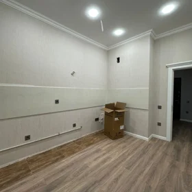 In Baku 98.0 m² apartment is for sale - Image 3
