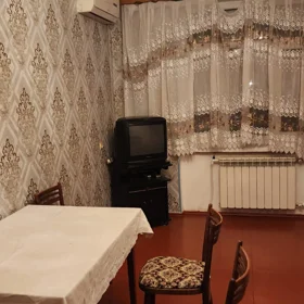 In Baku 50.0 m² apartment is for rent - Image 2