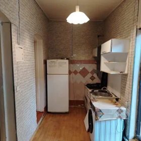 In Baku 60.0 m² house with 2.0 rooms is for rent - Image 5