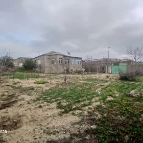 In Baku 110.0 m² house with 5.0 rooms is for sale - Image 2