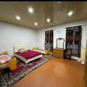 In Baku 60.0 m² house with 2.0 rooms is for sale - Image 2