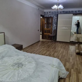 In Baku 90.0 m² apartment is for sale - Image 4