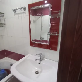 In Baku 65.0 m² apartment is for rent - Image 5