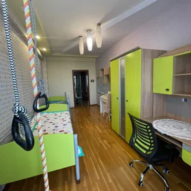 In Baku 130.0 m² apartment is for rent - Image 4