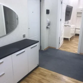 In Baku 70.0 m² apartment is for rent - Image 4