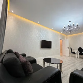 In Baku 100.0 m² apartment is for rent - Image 3
