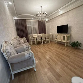 In Baku 90.0 m² apartment is for sale - Image 5