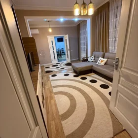 In Baku 75.0 m² house with 2.0 rooms is for rent - Image 2