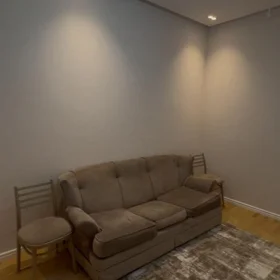 In Baku 78.0 m² apartment is for rent - Image 3