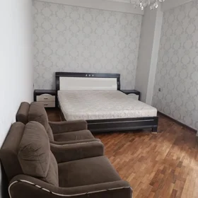 In Baku 110.0 m² apartment is for rent - Image 4
