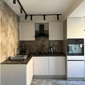 In Baku 40.0 m² apartment is for rent - Image 3