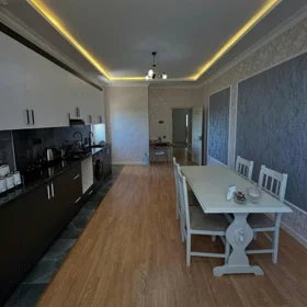 In Khirdalan 140.0 m² apartment is for sale - Image 4