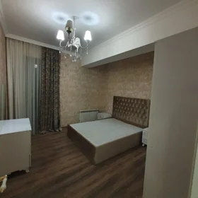 In Baku 96.0 m² apartment is for rent - Image 4