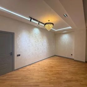 In Baku 78.0 m² apartment is for sale - Image 2