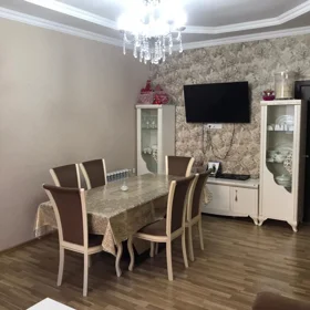 In Baku 103.0 m² house with 5.0 rooms is for sale - Image 4