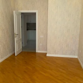 In Baku 75.0 m² apartment is for rent - Image 3