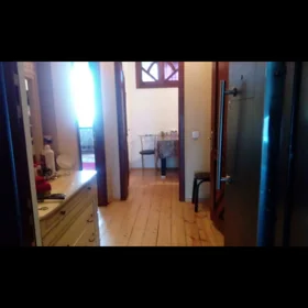 In Baku 50.0 m² apartment is for rent - Image 2