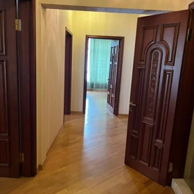 In Baku 95.0 m² apartment is for rent - Image 4