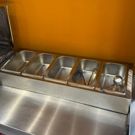 In Baku 10.0 m² commercial is for rent - Image 4